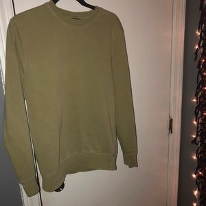 H&M Lightweight Crewneck